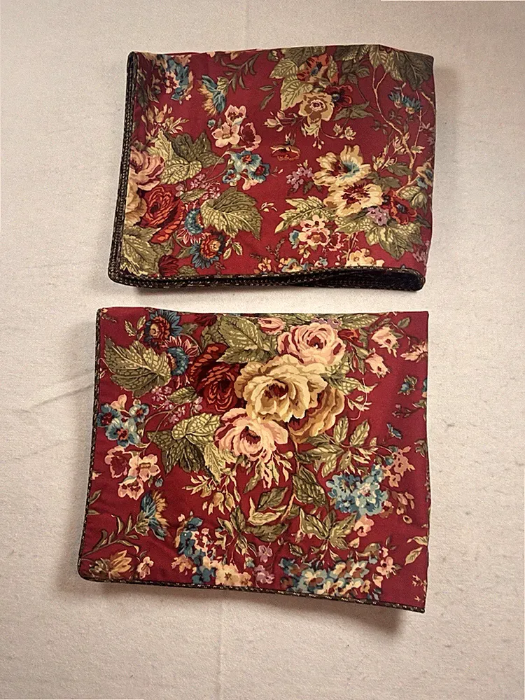Chaps SUMMERTON Roses/Houndstooth Floral Standard Pillow Shams Set 2