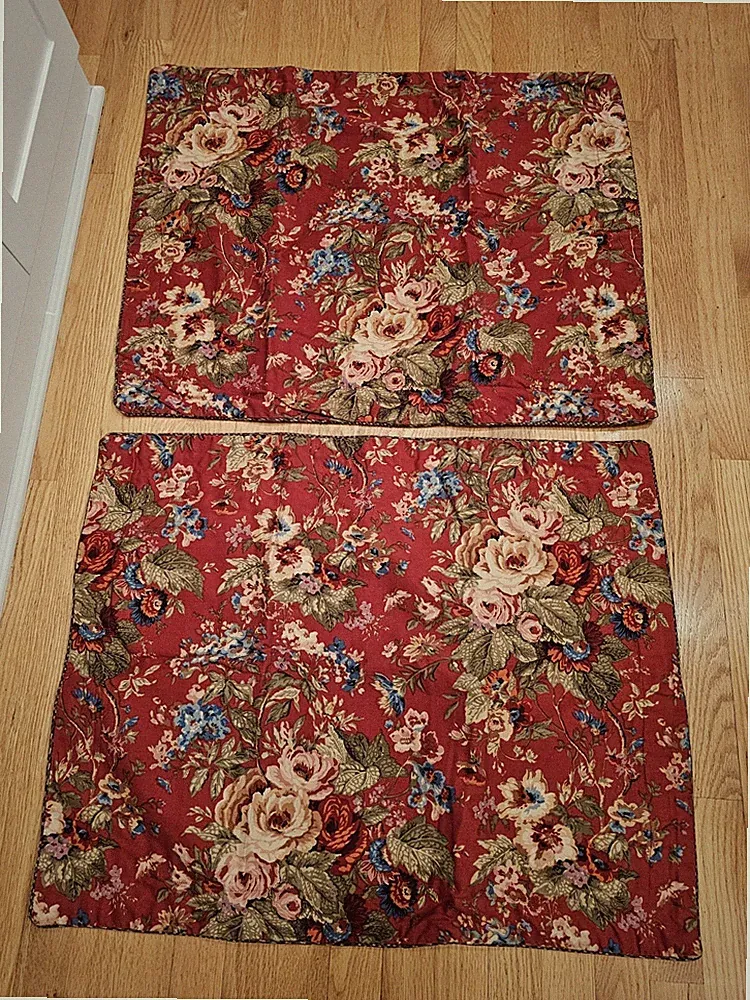 Ralph Lauren Chaps Summerton Standard Pillow Shams Set 2 Red Floral Houndstooth